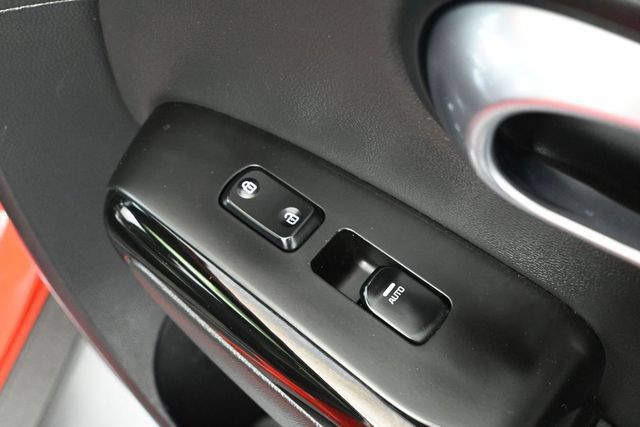 Used 2014 Kia Soul + w/ Primo Package FWD image 37