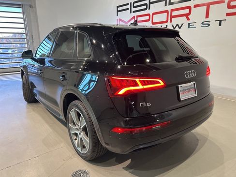 Used 2020 Audi Q5 Prestige w/ Prestige Package image 5