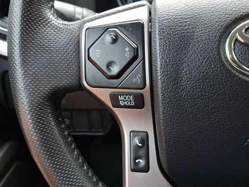 Certified 2023 Toyota Tacoma SR5 AWD/4WD image 20