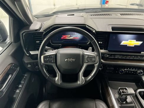 Used 2022 Chevrolet Silverado 1500 RST w/ Convenience Package II AWD/4WD image 11