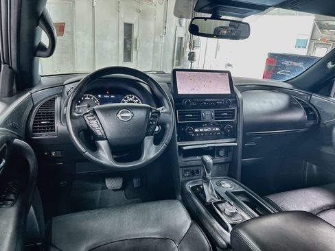 Used 2023 Nissan Armada SL w/ Midnight Edition Package RWD image 19