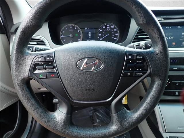 Used 2017 Hyundai Sonata Sport FWD image 11