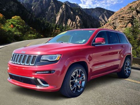 Used 2015 Jeep Grand Cherokee SRT w/ Trailer Tow Group IV AWD/4WD image 5