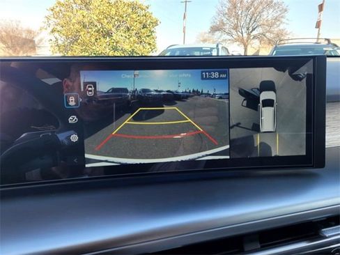 New 2026 Hyundai Ioniq 9 Limited AWD/4WD image 17
