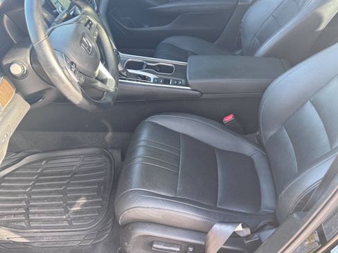 Used 2021 Honda Accord EX-L image 11