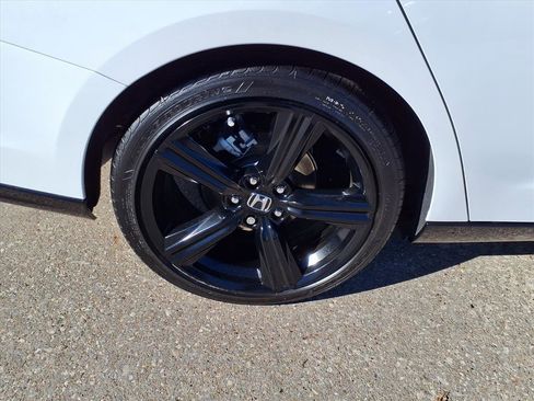 Certified 2025 Honda Accord Sport image 26