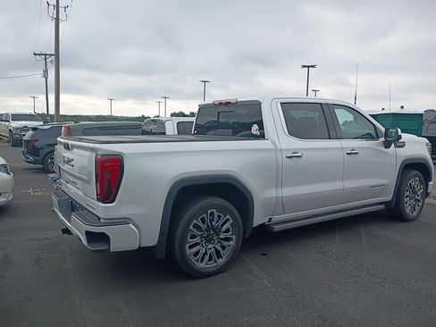 Used 2024 GMC Sierra 1500 Denali Ultimate AWD/4WD image 10