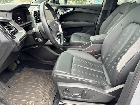 Used 2023 Audi Q4 e-tron Premium AWD/4WD image 20