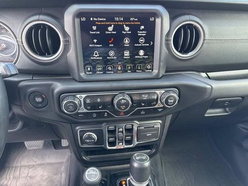 Used 2023 Jeep Wrangler Unlimited Sahara w/ Cold Weather Group AWD/4WD image 22