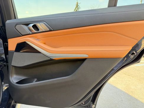 Used 2022 BMW X7 M50i w/ Executive Package image 24