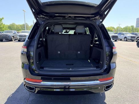 Used 2022 Jeep Grand Cherokee L Overland image 15