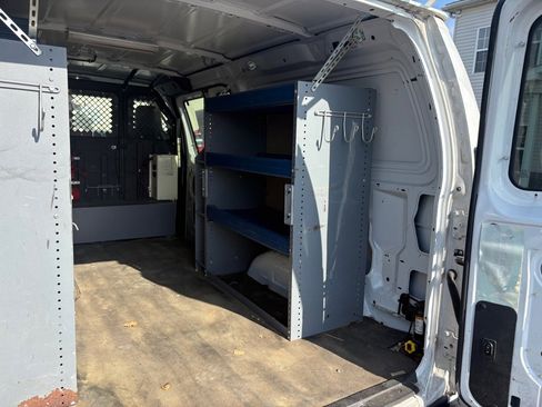 Used 2012 Ford E-250 and Econoline 250 w/ PWR Group image 15