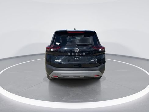 Used 2023 Nissan Rogue S AWD/4WD image 7