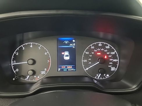 Used 2025 Toyota Corolla LE image 28