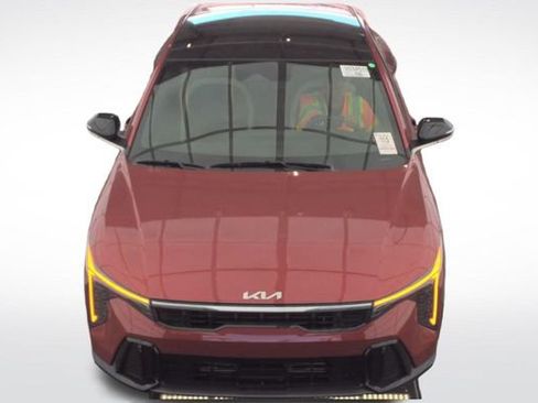 Used 2025 Kia K4 GT-Line Turbo image 2