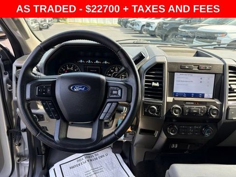 Used 2019 Ford F150 XLT w/ Equipment Group 302A Luxury AWD/4WD image 17