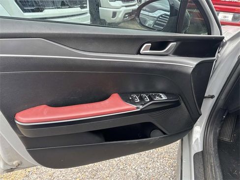 Used 2023 Kia K5 GT-Line image 25