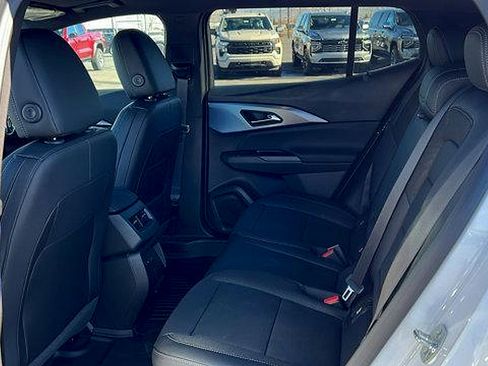 New 2026 Chevrolet Equinox EV LT w/ Convenience Package II image 13