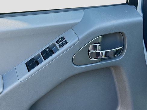 Used 2018 Nissan Frontier SV w/ Value Truck Package image 16