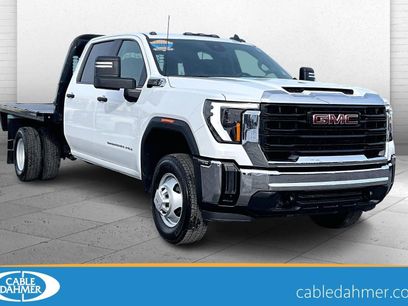 Used 2026 GMC Sierra 3500 Pro w/ Convenience Package