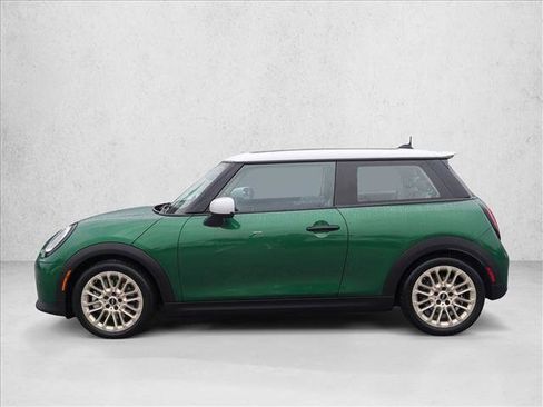 Certified 2025 MINI Cooper S image 9