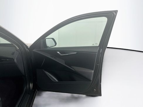 Used 2026 Kia Niro LX FWD image 31