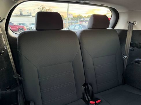 Used 2019 Kia Sorento AWD w/ LX Convenience Package image 30