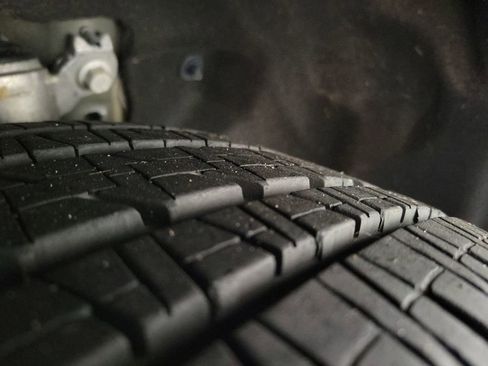 Used 2020 Ford Explorer ST w/ Premium Technology Package image 12