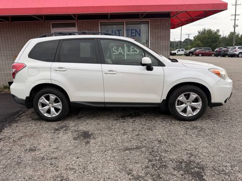 Used 2015 Subaru Forester 2.5i Premium AWD/4WD image 3