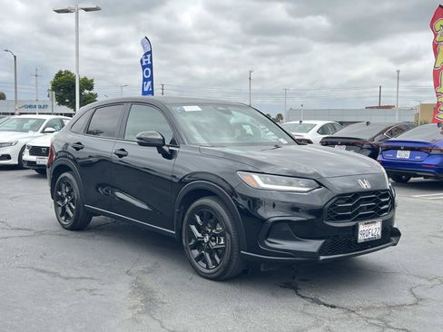 Certified 2025 Honda HR-V Sport image 25