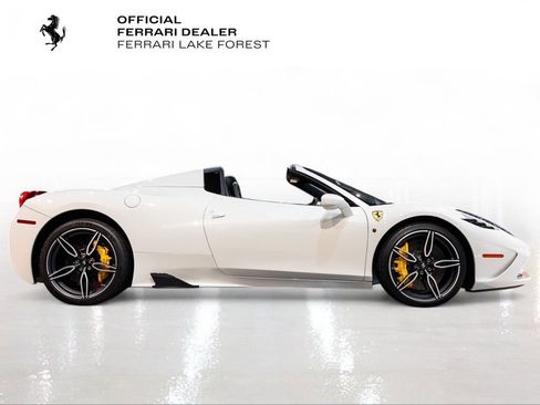 Certified 2015 Ferrari 458 Speciale A RWD image 9
