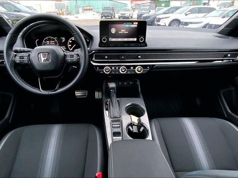 Certified 2025 Honda Civic Sport image 15