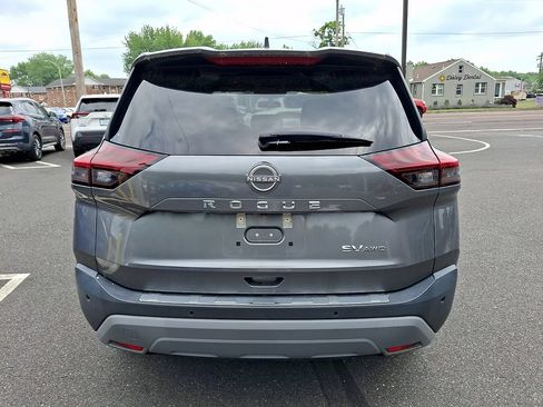 Used 2023 Nissan Rogue SV AWD/4WD image 6