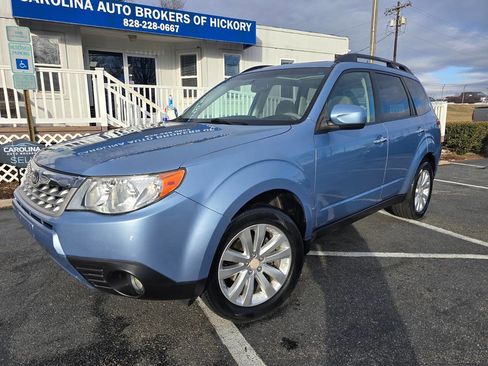 Used 2011 Subaru Forester 2.5X Limited w/ Protection Group 3 image 2