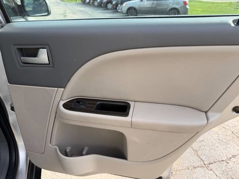 Used 2008 Mercury Sable Premier FWD image 14