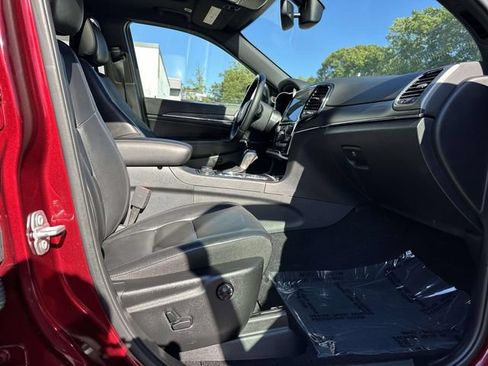 Certified 2020 Jeep Grand Cherokee Limited AWD/4WD image 27
