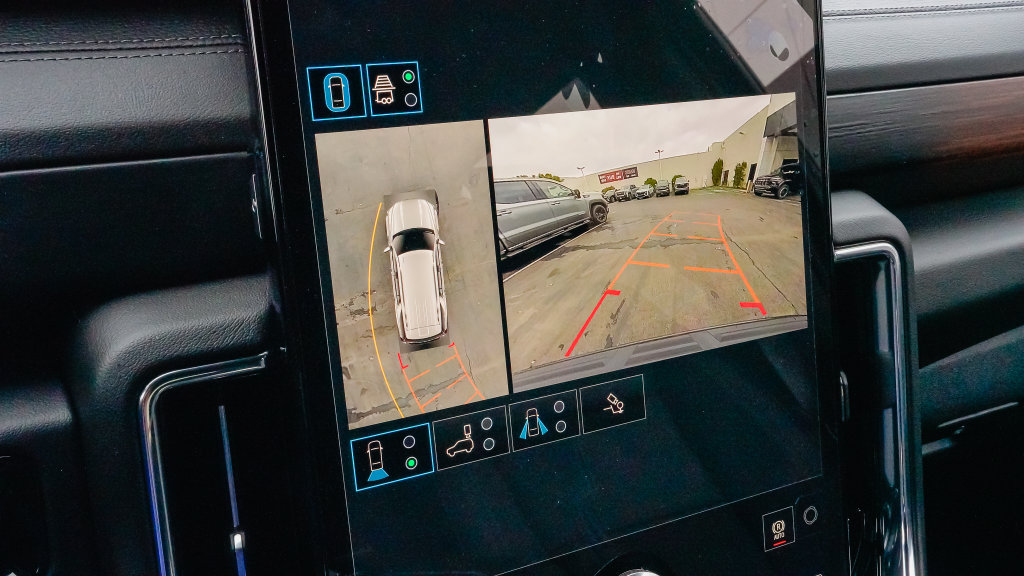 New 2026 GMC Yukon Denali w/ Advanced Technology Package AWD/4WD image 19
