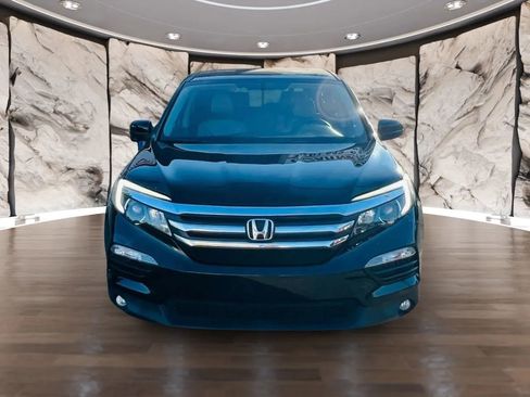 Used 2017 Honda Pilot EX-L image 2