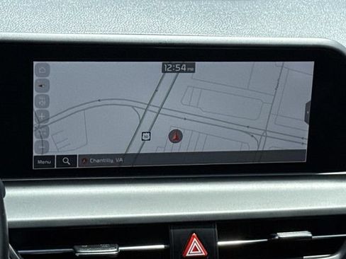 Used 2024 Kia Seltos EX FWD image 19