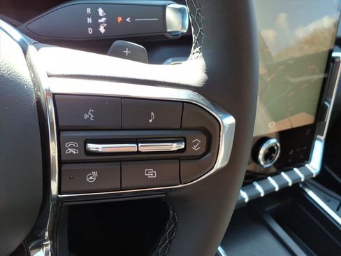 New 2026 GMC Acadia Elevation w/ Elevation Premium Package image 12