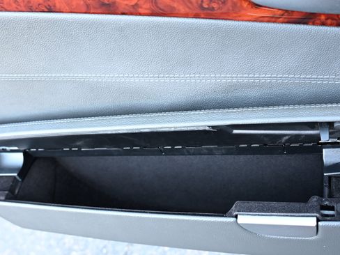 Used 2005 Mercedes-Benz SL 55 AMG image 21