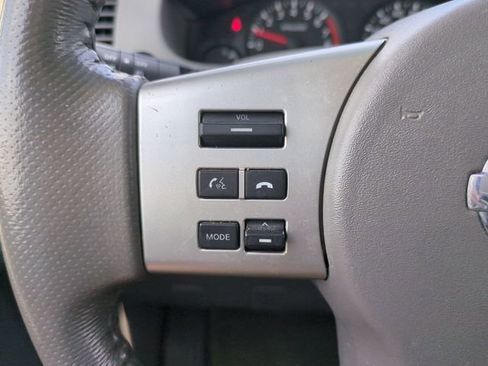 Used 2016 Nissan Frontier SV w/ SV Value Truck Package RWD image 28
