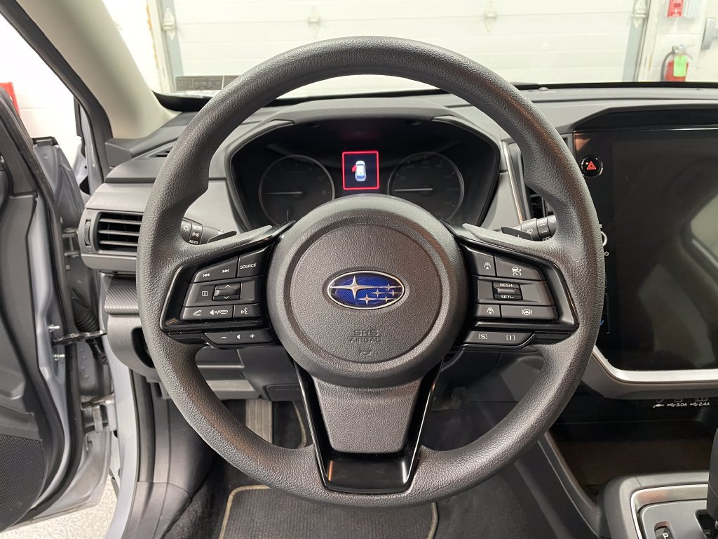 Used 2025 Subaru Crosstrek 2.5i Premium AWD/4WD image 9