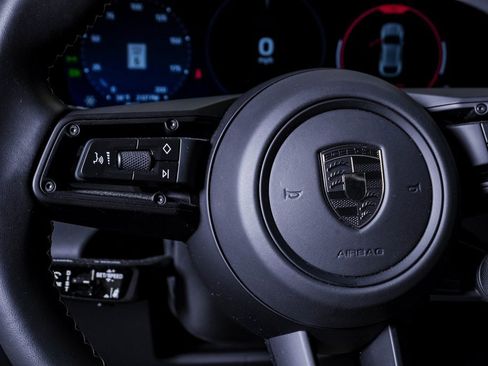 Certified 2025 Porsche Macan Turbo Electric image 21