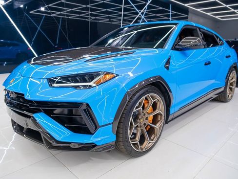 Used 2024 Lamborghini Urus Performante AWD/4WD image 8