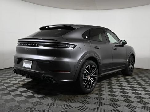Used 2026 Porsche Cayenne Coupe AWD/4WD image 7