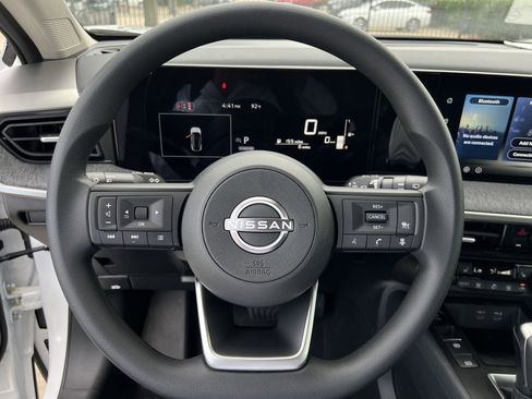 New 2026 Nissan Kicks SV FWD image 7