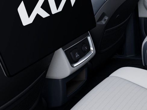 New 2026 Kia Carnival SX Prestige image 26