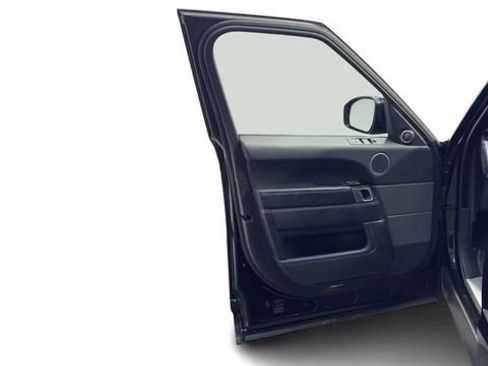 Used 2016 Land Rover Range Rover Sport HSE image 10