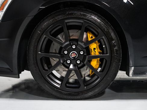 Used 2013 Cadillac CTS V w/ Wood Trim Package RWD image 9